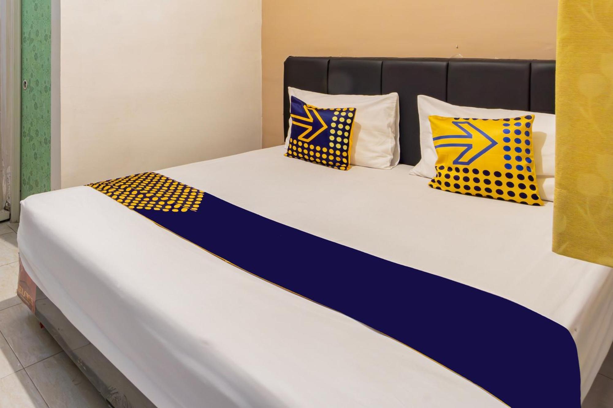 Hotel Spot On 93755 Siwalanpanji Syariah Sidoarjo